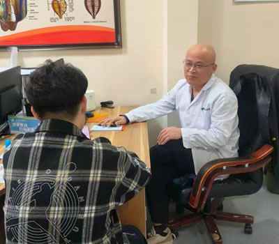 兴安盟|男科医师高朋磊：守护男性健康，专业男科诊疗